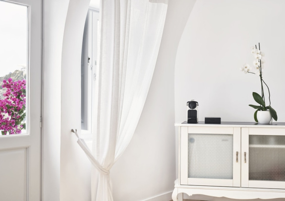 Hôtel Katikies Santorini 5* Adult Only +13 Hôtel Katikies Santorini 5* Adult Only +13