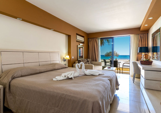 Hôtel Kamari Plus 4* Hôtel Kamari Plus 4*