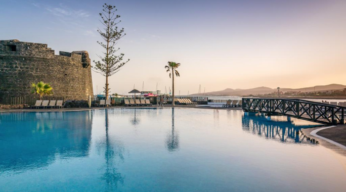 Ôclub Select Barceló Castillo Beach Resort 4*, Séjour Espagne & ses îles, Canaries, Fuerteventura par Ôvoyages Ôclub Select Barceló Castillo Beach Resort 4*, Séjour Espagne & ses îles, Canaries, Fuerteventura par Ôvoyages