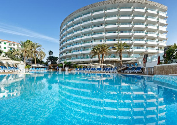 Hôtel Bull Escorial & Spa 3* Hôtel Bull Escorial & Spa 3*