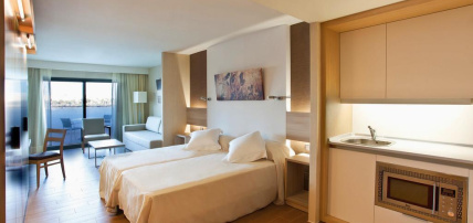 Hôtel THB Lanzarote Beach 4*, Séjour Espagne & ses îles, Canaries, Lanzarote par Ôvoyages Hôtel THB Lanzarote Beach 4*, Séjour Espagne & ses îles, Canaries, Lanzarote par Ôvoyages