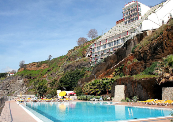 Circuit Joyaux de Madère et Orca Praia 4* Adult Only +16 by Ôvoyages Circuit Joyaux de Madère et Orca Praia 4* Adult Only +16 by Ôvoyages