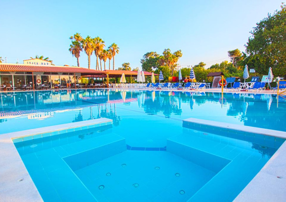 Hôtel Continental Palace 4* Hôtel Continental Palace 4*