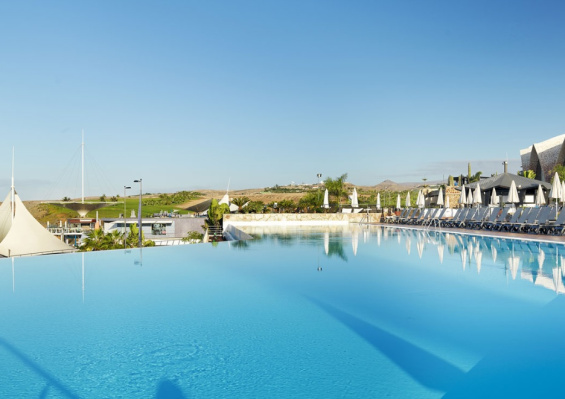 Hôtel H10 Playa Meloneras Palace 5* Hôtel H10 Playa Meloneras Palace 5*