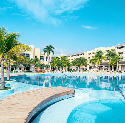 Hôtel Iberostar Waves Rose Hall Beach 5*, Séjour Jamaïque par Ôvoyages Hôtel Iberostar Waves Rose Hall Beach 5*, Séjour Jamaïque par Ôvoyages