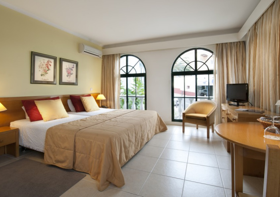 Hôtel Royal Orchid 4* Hôtel Royal Orchid 4*