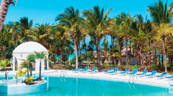 Hôtel Sun Palm Beach 4* Sup + Safari 2 nuits, Combiné Kenya par Ôvoyages Hôtel Sun Palm Beach 4* Sup + Safari 2 nuits, Combiné Kenya par Ôvoyages