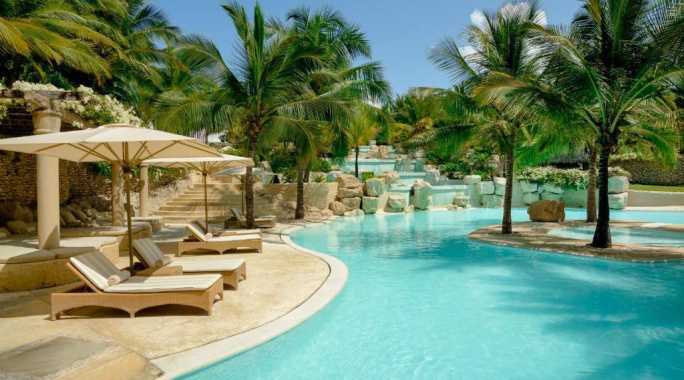 Hôtel Swahili Beach Resort 5* + Safari 2 nuits, Combiné Kenya par Ôvoyages Hôtel Swahili Beach Resort 5* + Safari 2 nuits, Combiné Kenya par Ôvoyages