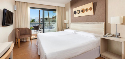 Hôtel THB Lanzarote Beach 4*, Séjour Espagne & ses îles, Canaries, Lanzarote par Ôvoyages Hôtel THB Lanzarote Beach 4*, Séjour Espagne & ses îles, Canaries, Lanzarote par Ôvoyages