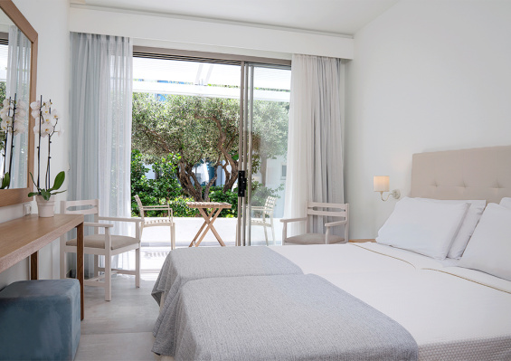 Hôtel Maritimo Beach 4* Hôtel Maritimo Beach 4*