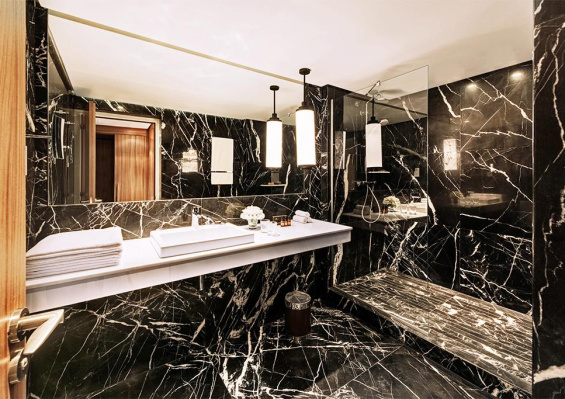 Hôtel Mövenpick Mansour Eddahbi Marrakech 5* Hôtel Mövenpick Mansour Eddahbi Marrakech 5*