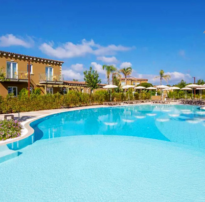 Hôtel Is Serenas Badesi Resort 4*, Séjour Italie, Sardaigne par Ôvoyages Hôtel Is Serenas Badesi Resort 4*, Séjour Italie, Sardaigne par Ôvoyages